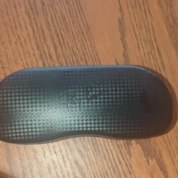 Ray-Ban Black Lady Burbank with Case - Picture 9 of 9